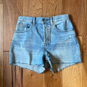 Everlane denim cheeky short - size 24